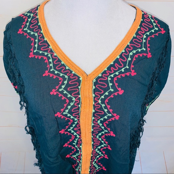 Beaches & Boho swimsuit Coverup Embroidered Tassle - Picture 2 of 8